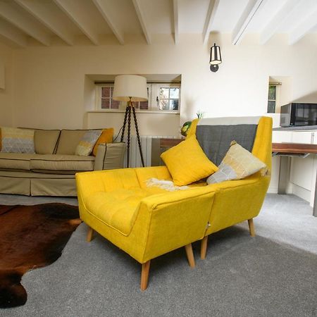 Pass The Keys Homey Flat In Sleaford Centre Экстерьер фото