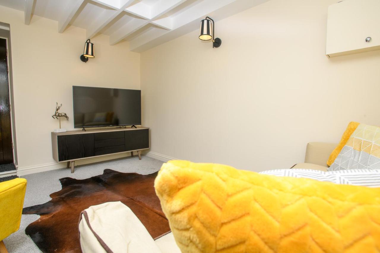 Pass The Keys Homey Flat In Sleaford Centre Экстерьер фото