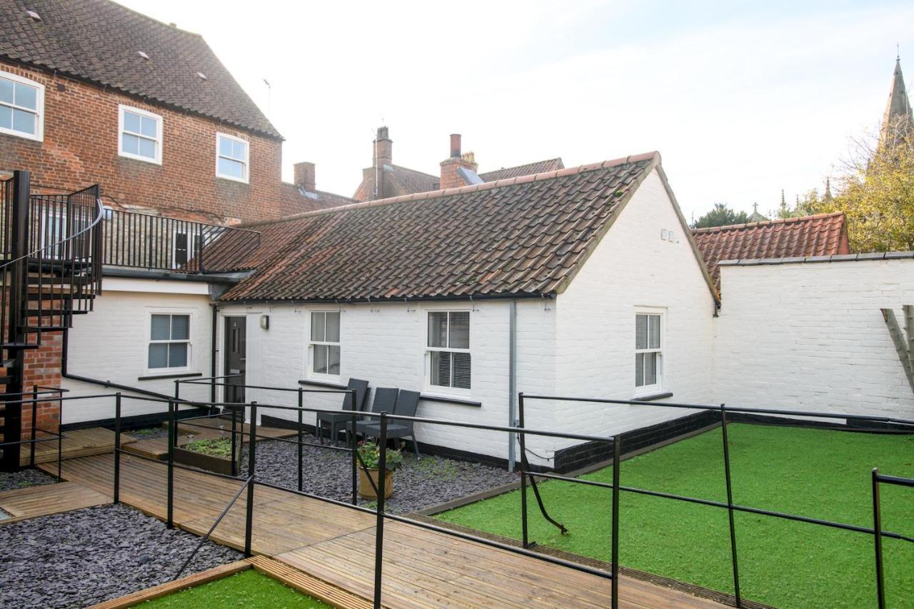 Pass The Keys Homey Flat In Sleaford Centre Экстерьер фото