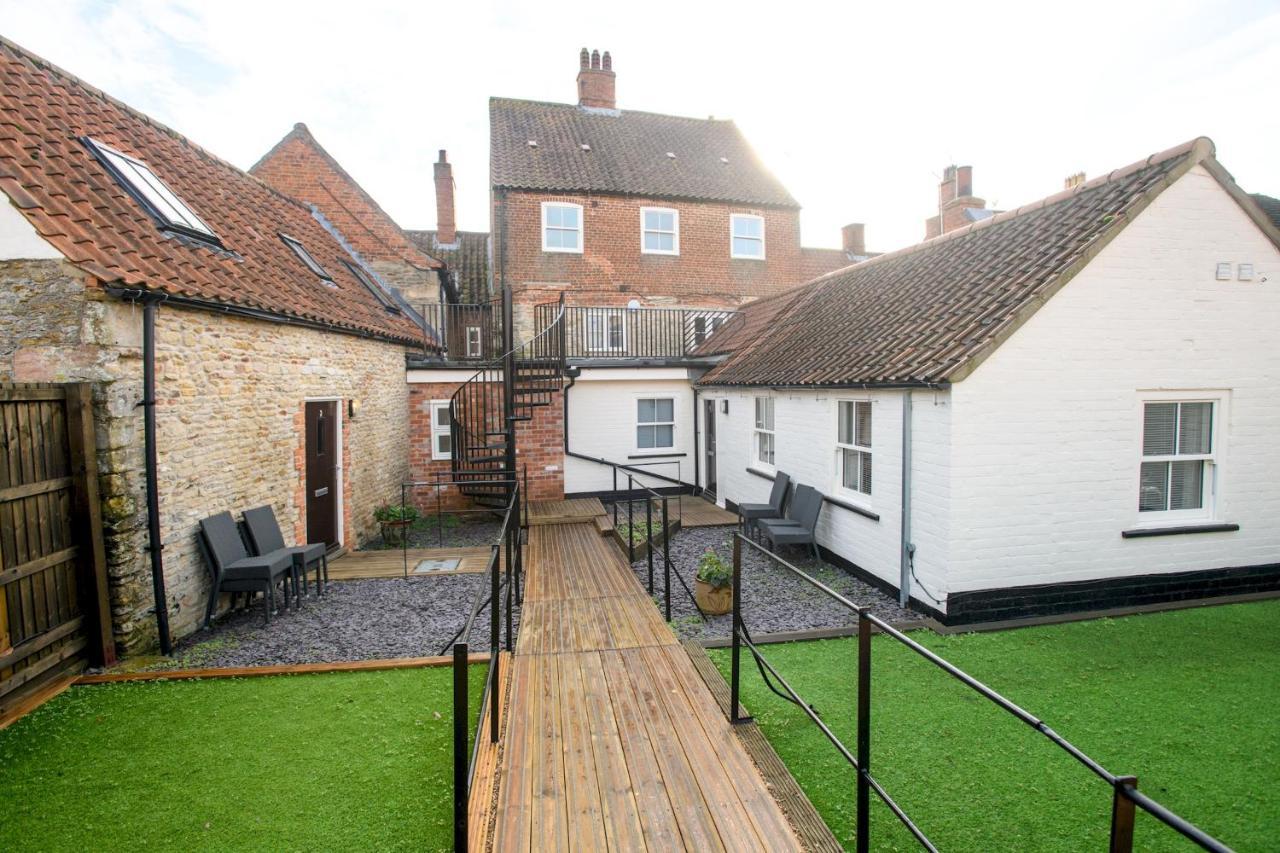 Pass The Keys Homey Flat In Sleaford Centre Экстерьер фото