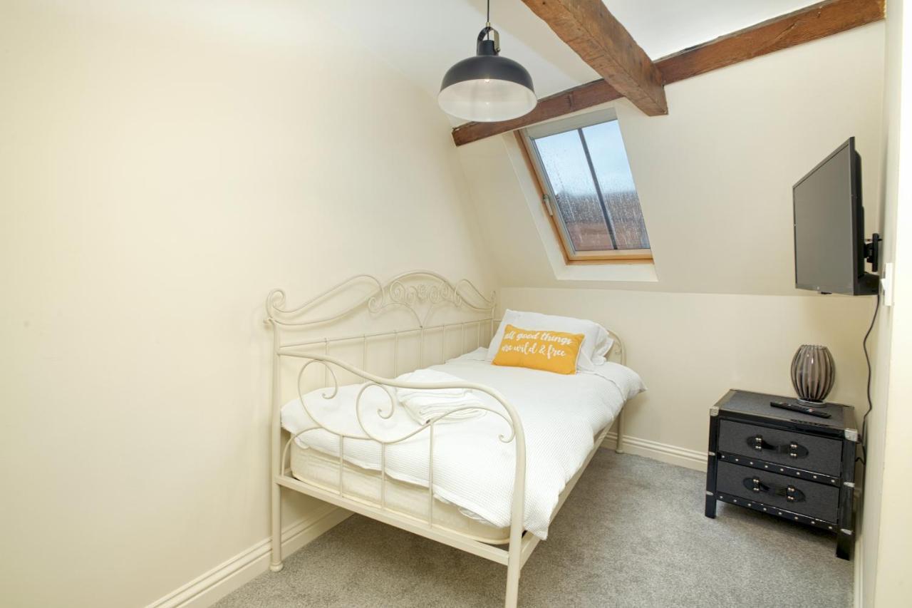 Pass The Keys Homey Flat In Sleaford Centre Экстерьер фото